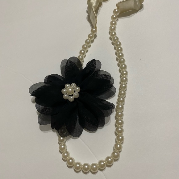 Flower headband - Picture 4 of 6